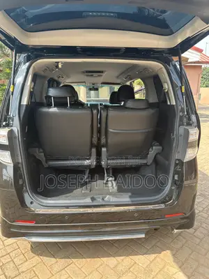 Toyota Vellfire 2013 Black