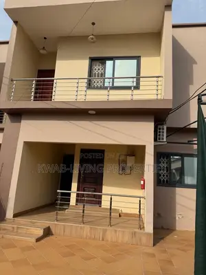 3bdrm House in Housing Down for rent