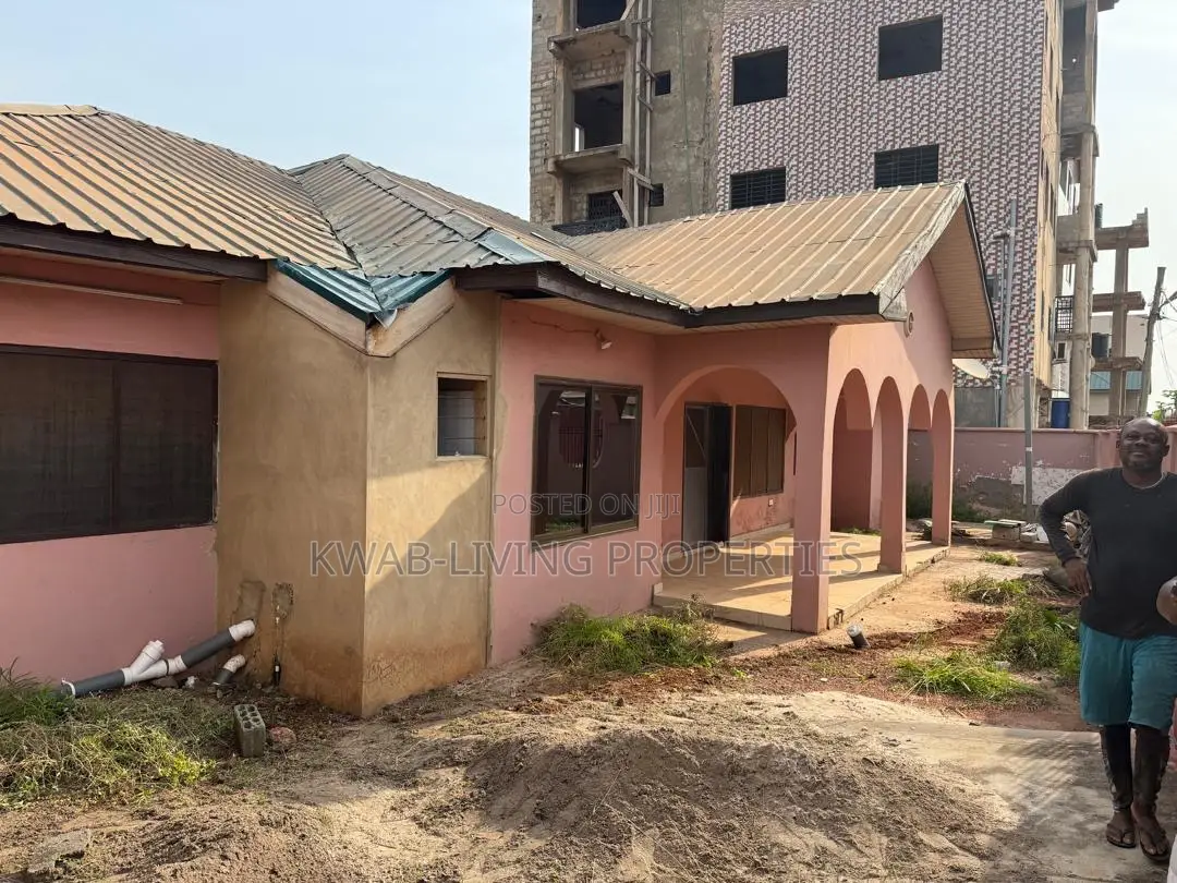 6bdrm House in Commandos for sale