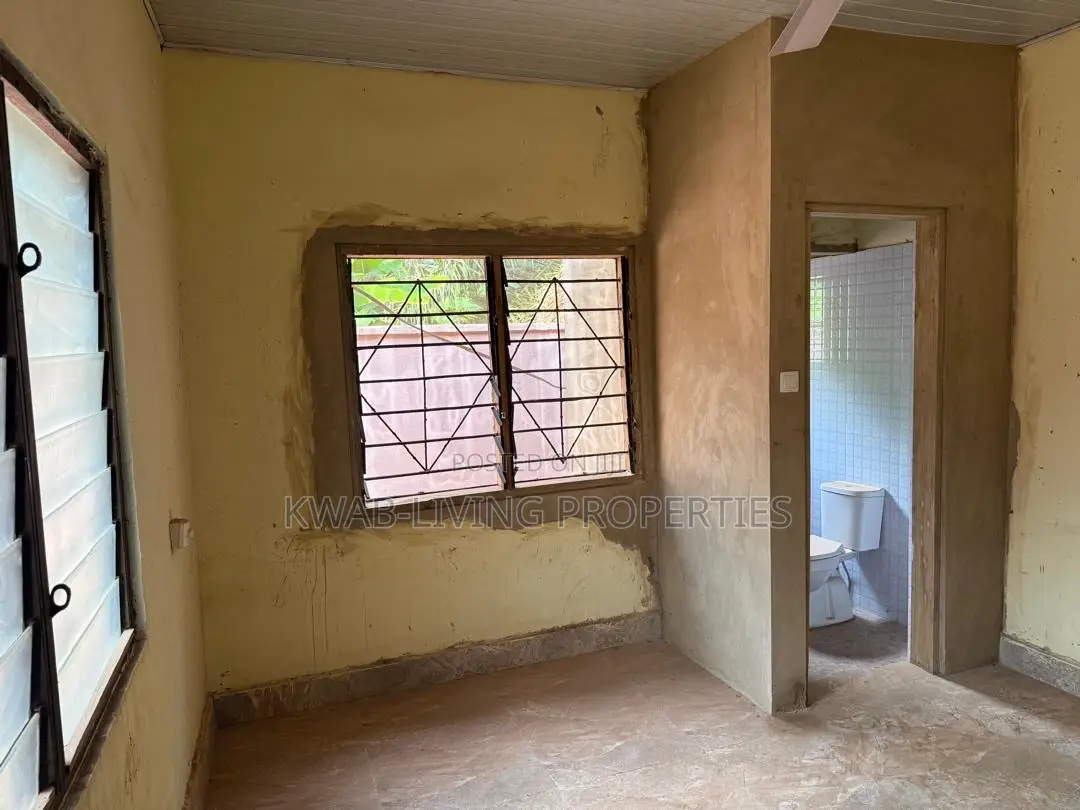 6bdrm House in Commandos for sale