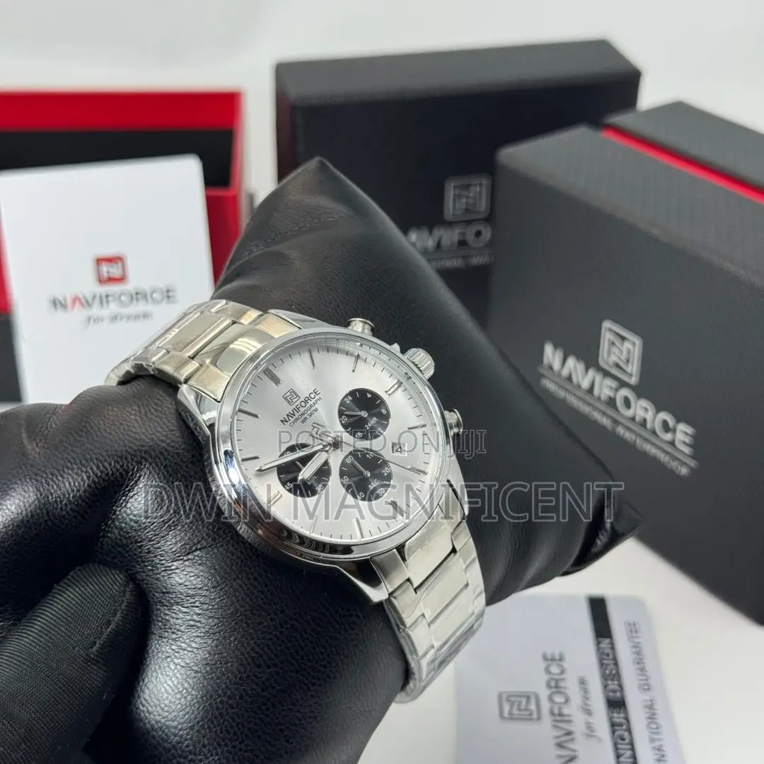 Naviforce Nf8076 Chronograph Men's Watch