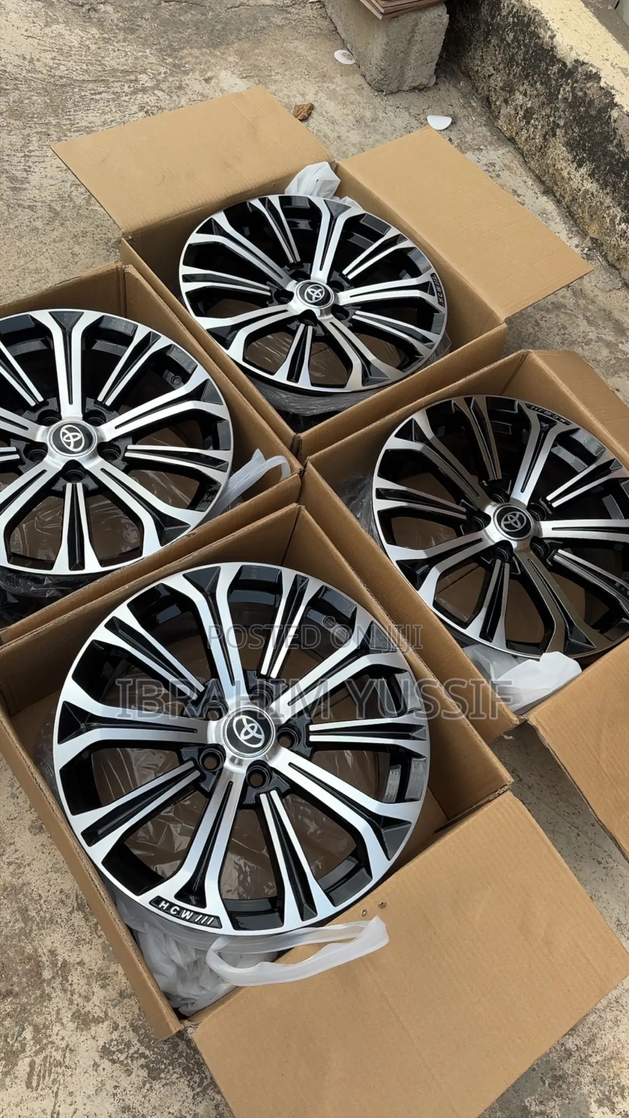 Corolla Rim 16,17 Available