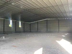 10,000 SQM Warehouse $3 Per SQM Rent at Tema