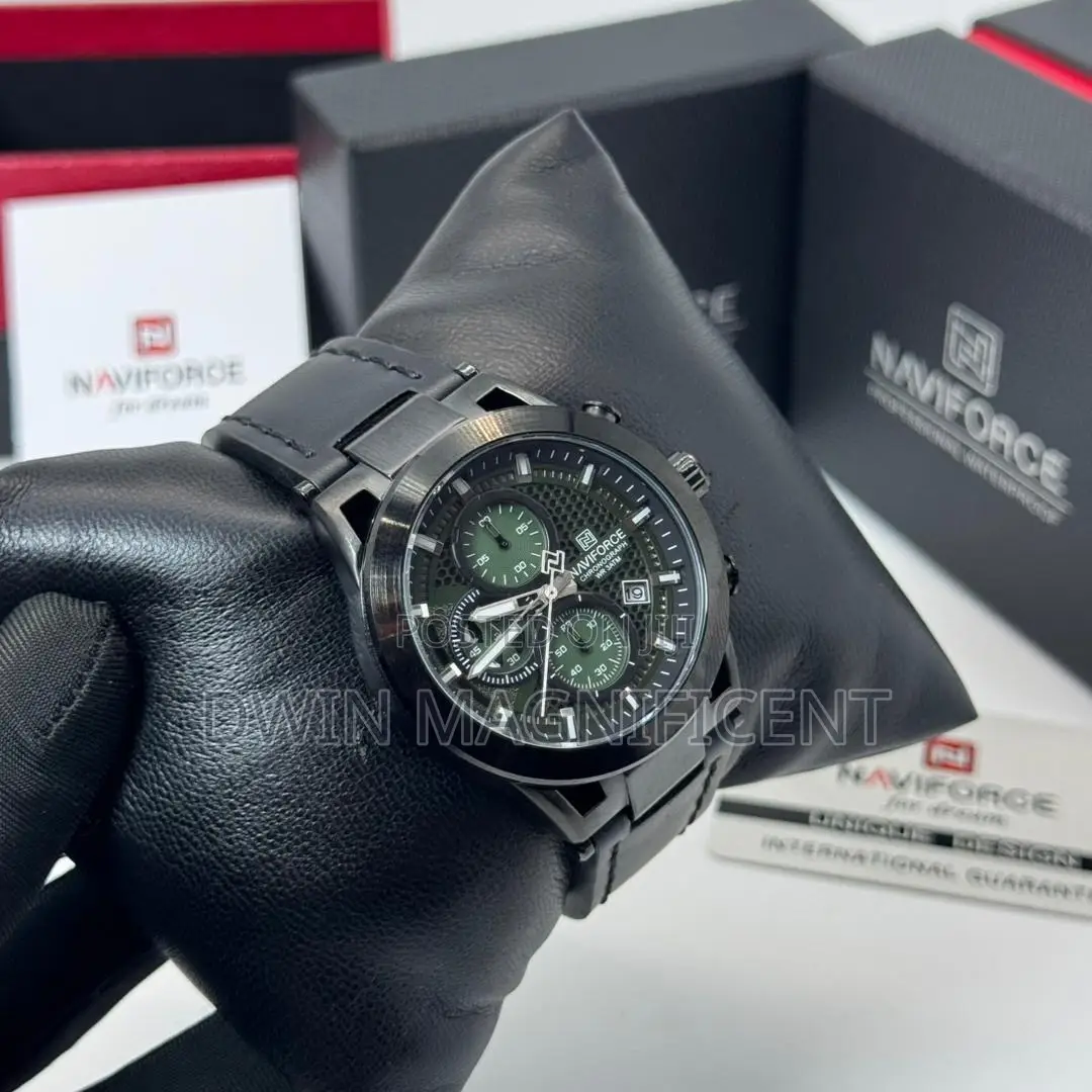 Naviforce Nf8073 Men's Quartz Chronograph Watch