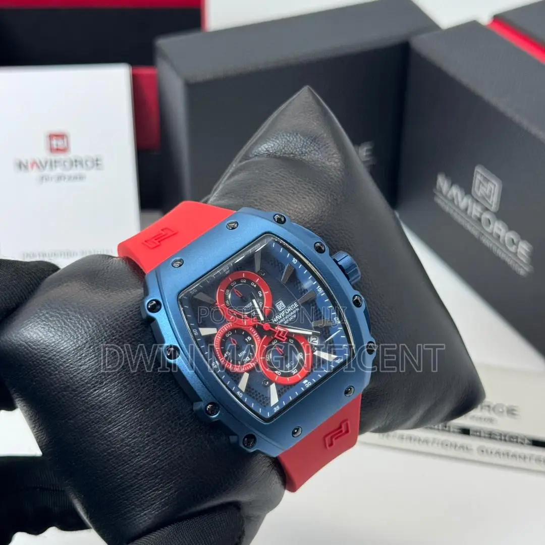 Naviforce Nf8070 Men's Analog Sports Chronograph Watch