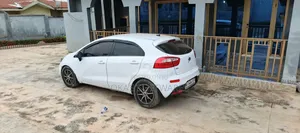 Kia Rio LX 4dr Hatchback (1.6L 4cyl 6A) 2013 White