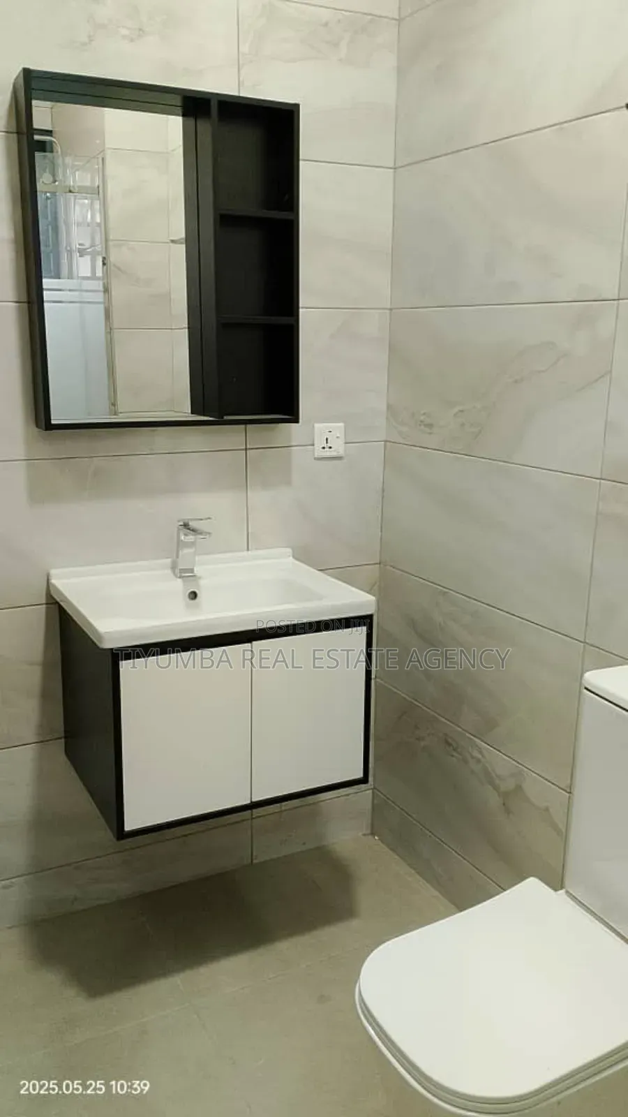 2bdrm Apartment in Tiyumba Real Estate, West Legon for rent
