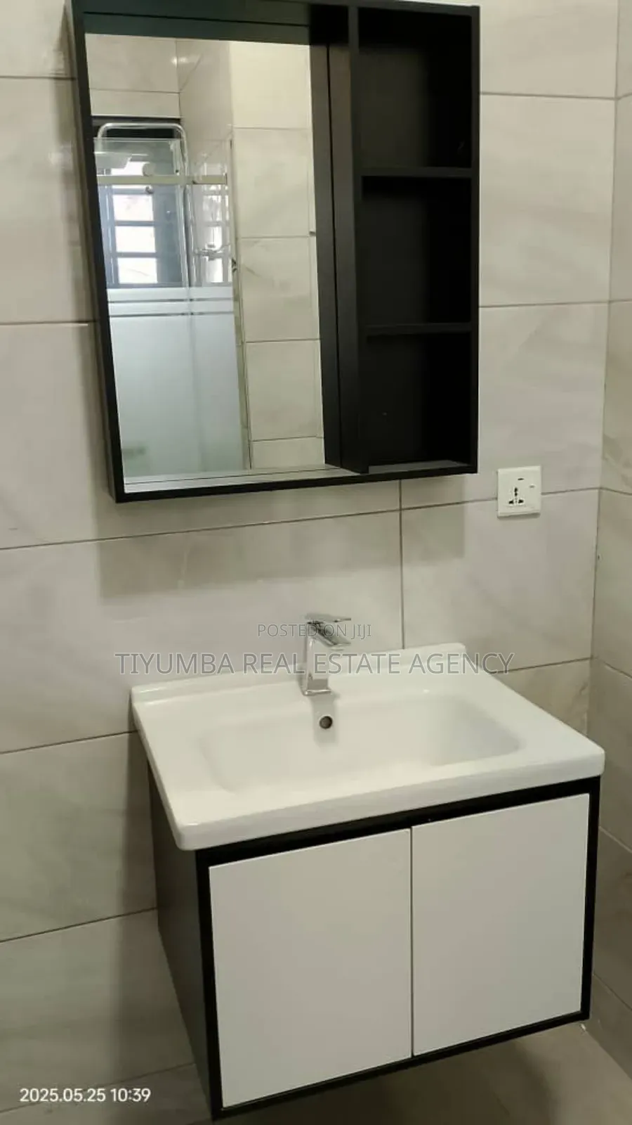 2bdrm Apartment in Tiyumba Real Estate, West Legon for rent