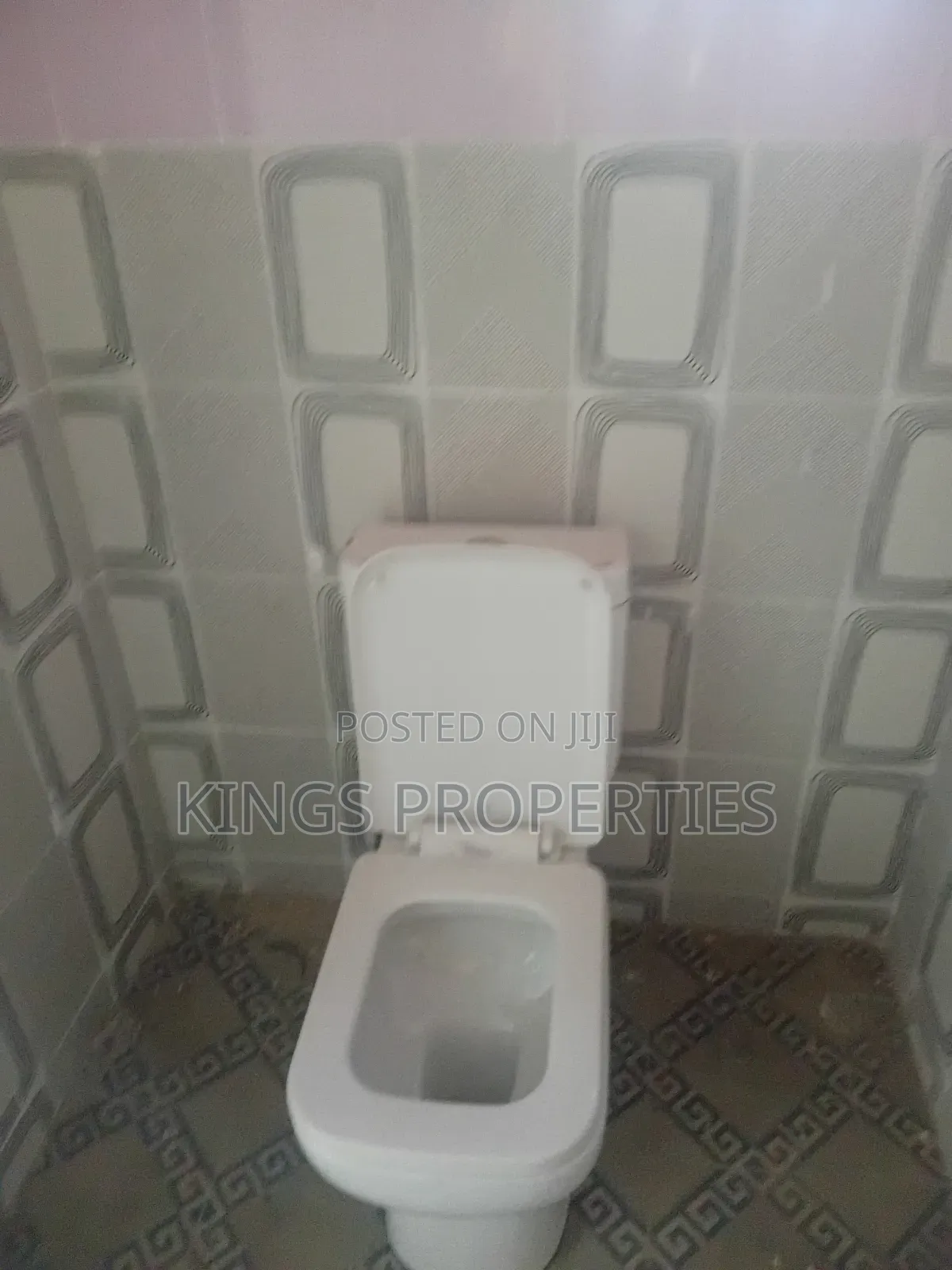 2bdrm Apartment in Kings Properties, Mallam Market for rent