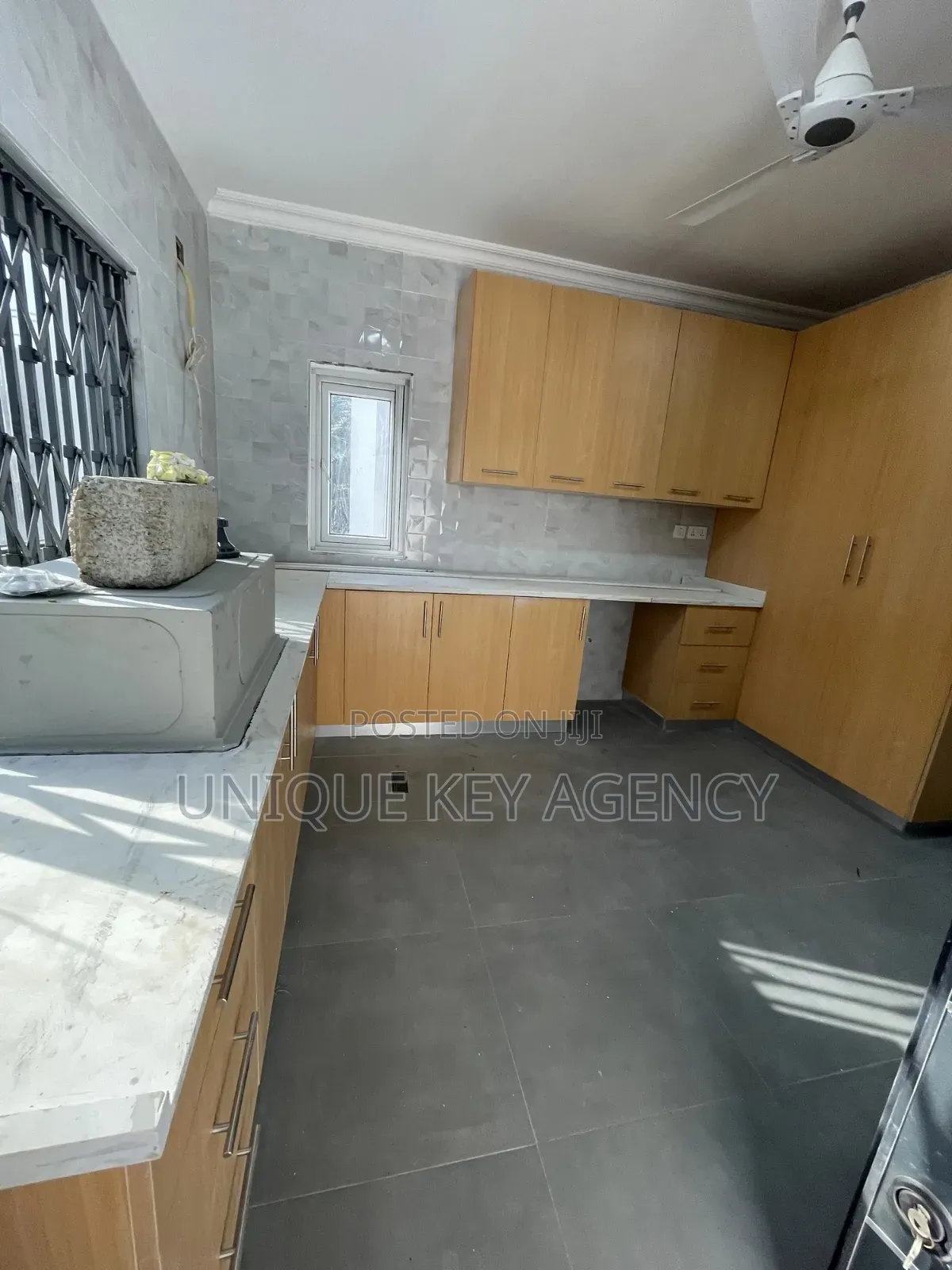 3bdrm Apartment in Unique Key Agency, Accra Metropolitan for rent