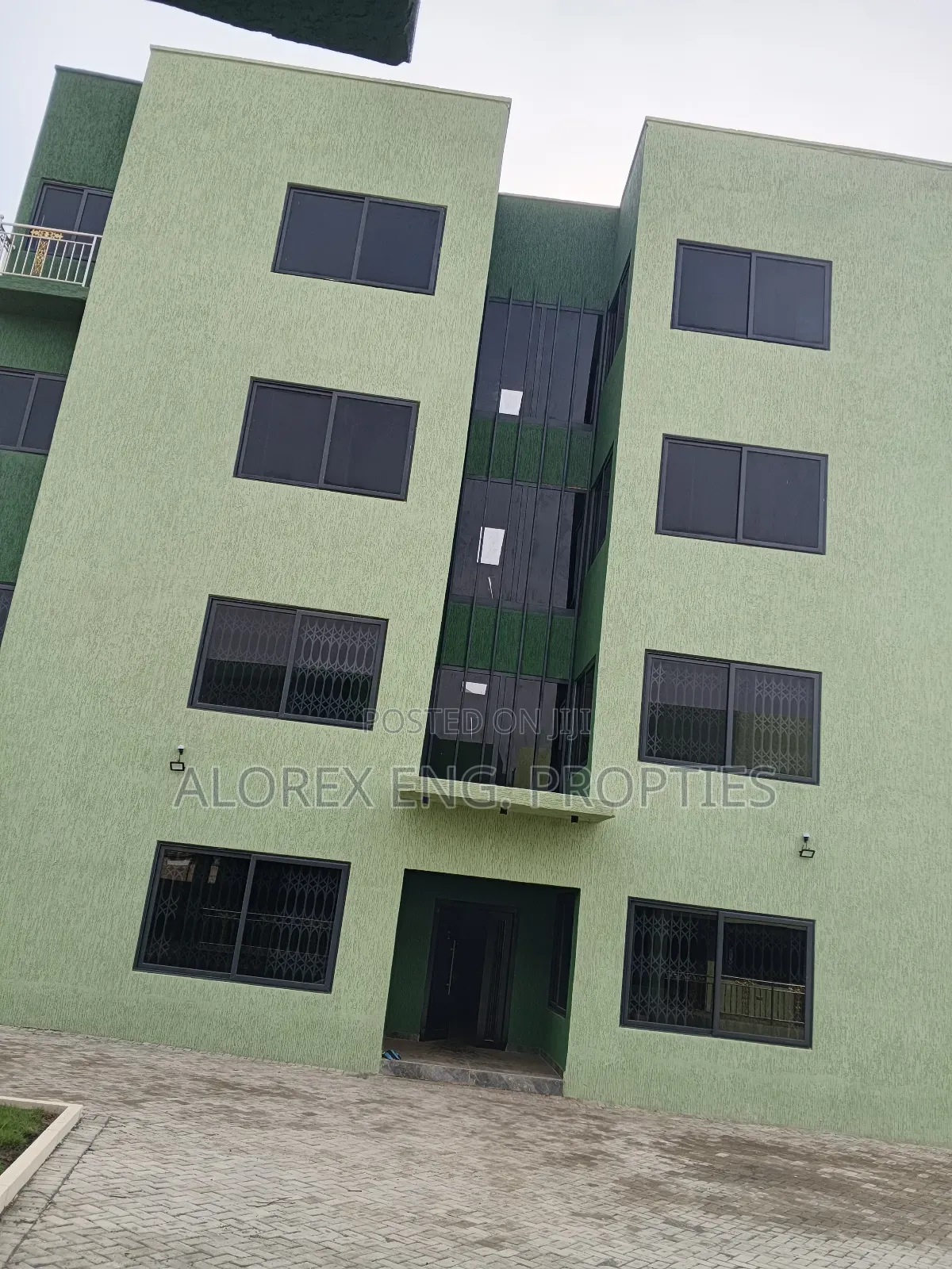 2bdrm Apartment in Ashieyie, Adenta for rent