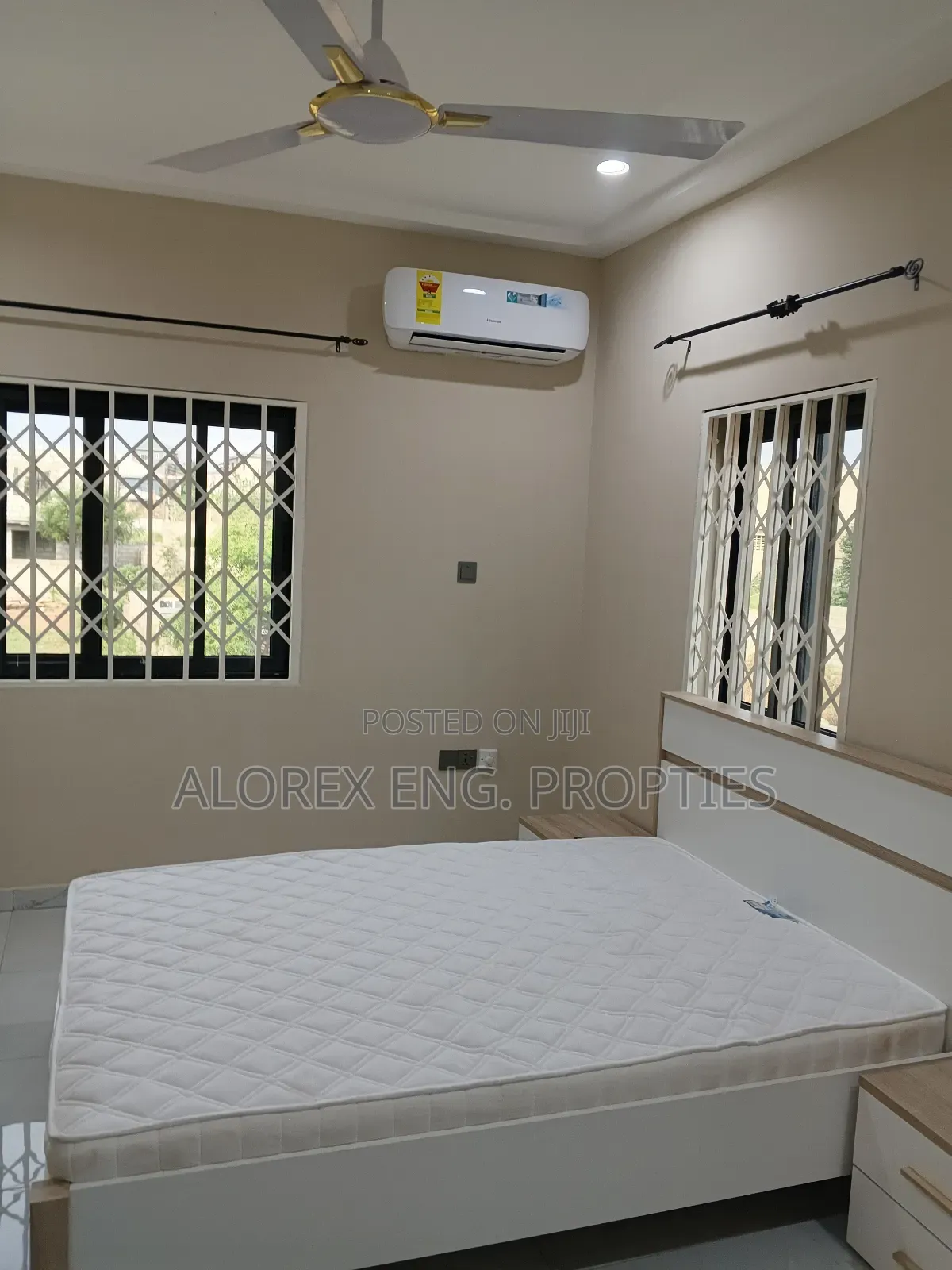Furnished 4bdrm Townhouse / Terrace in Ashieyie, Adenta for rent