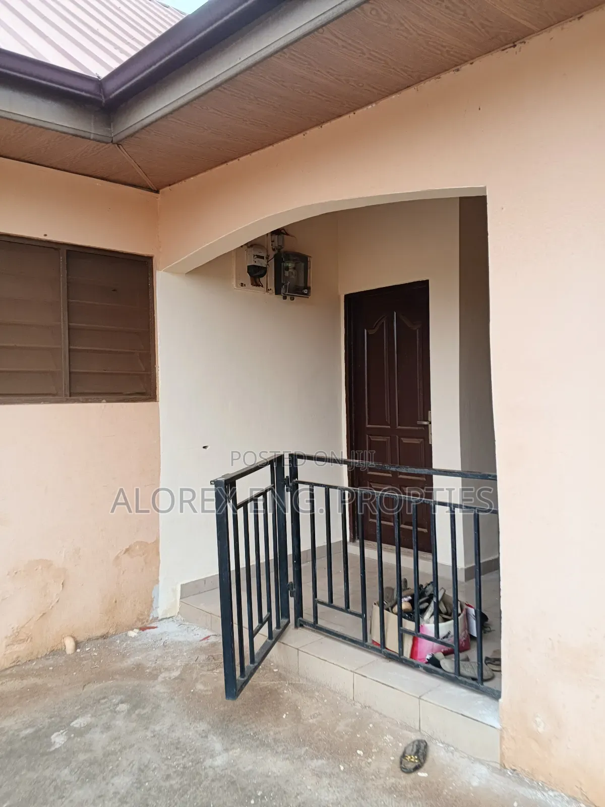 2bdrm Apartment in Foster Home, Adenta for rent
