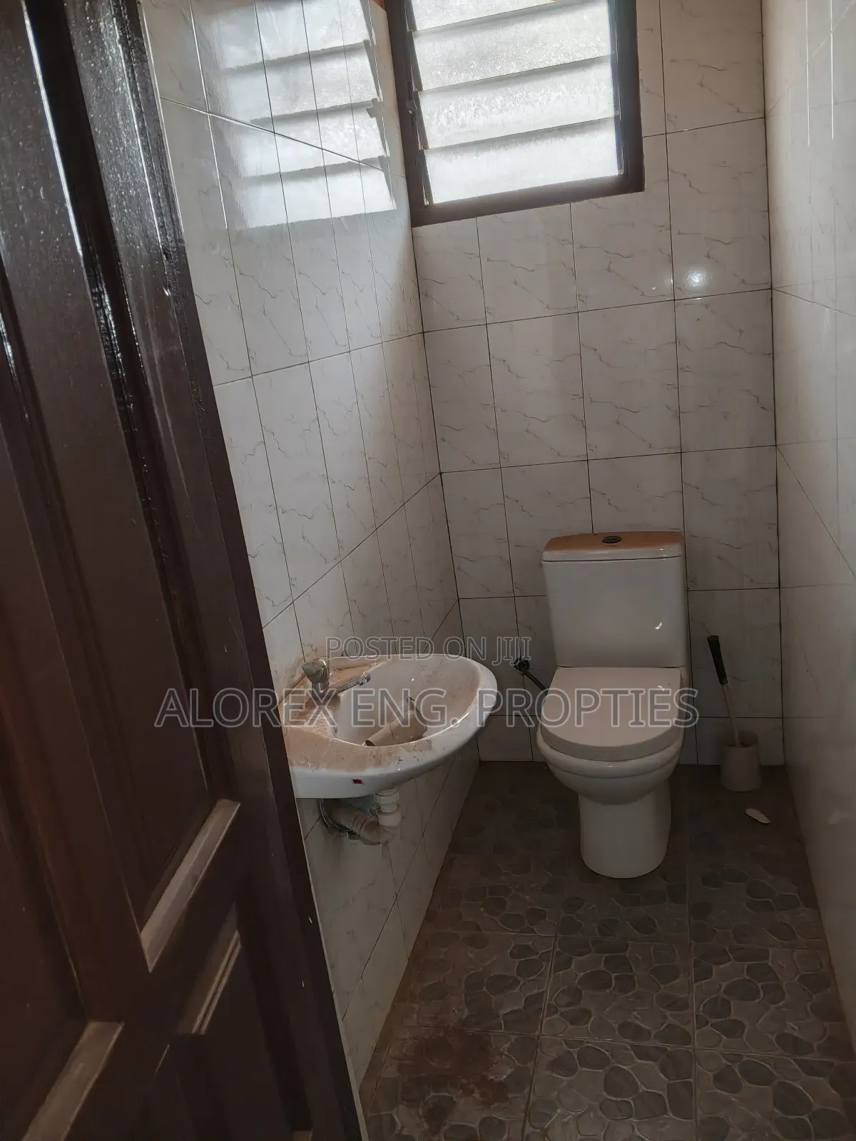 2bdrm Apartment in Foster Home, Adenta for rent
