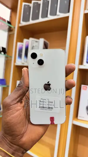 Apple iPhone 13 128 GB White
