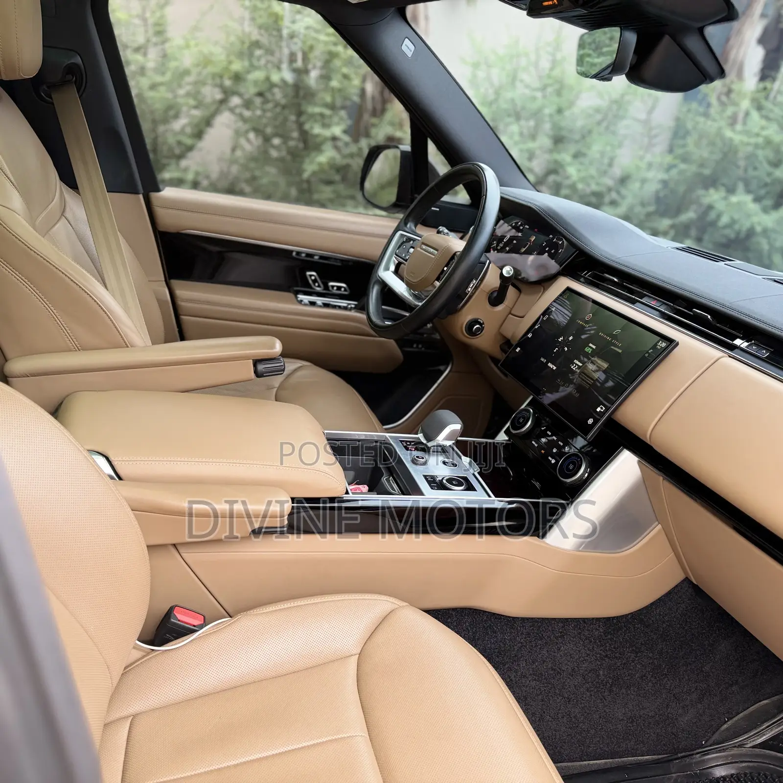 Land Rover Range Rover Vogue 2024 Black