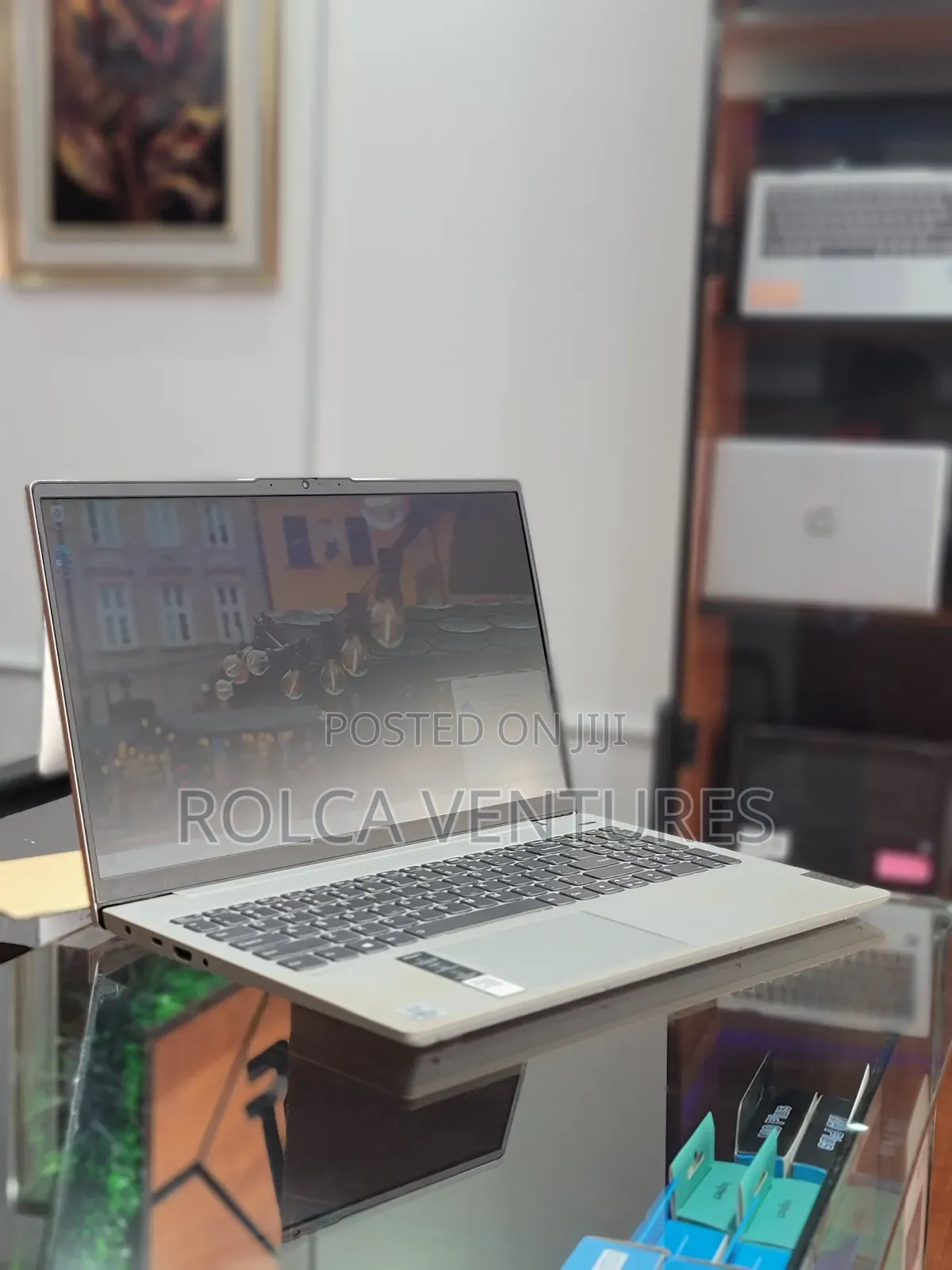 Laptop Lenovo IdeaPad 520S 8GB Intel Core i5 SSD 512GB