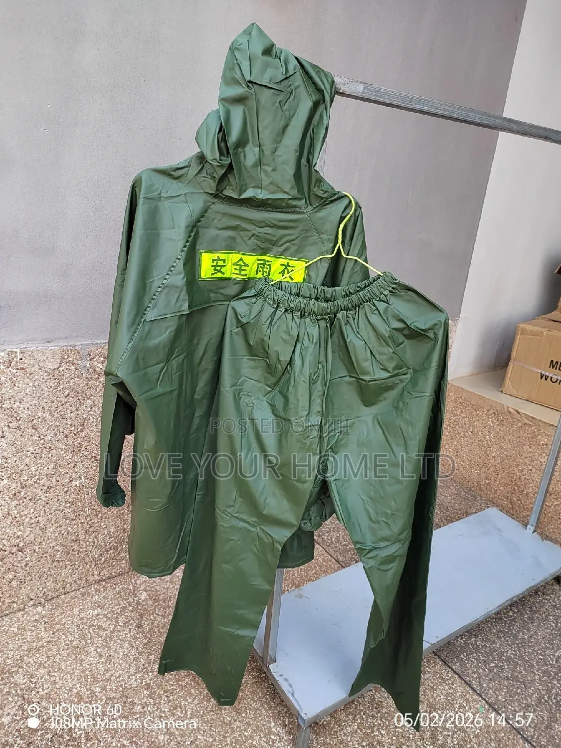 Split Rain Coat ( Top And Down) For Wholesale