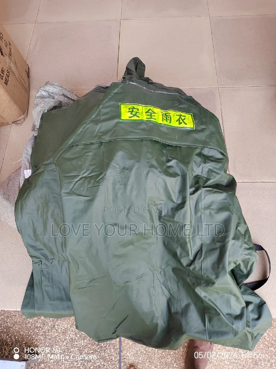 Split Rain Coat ( Top And Down) For Wholesale