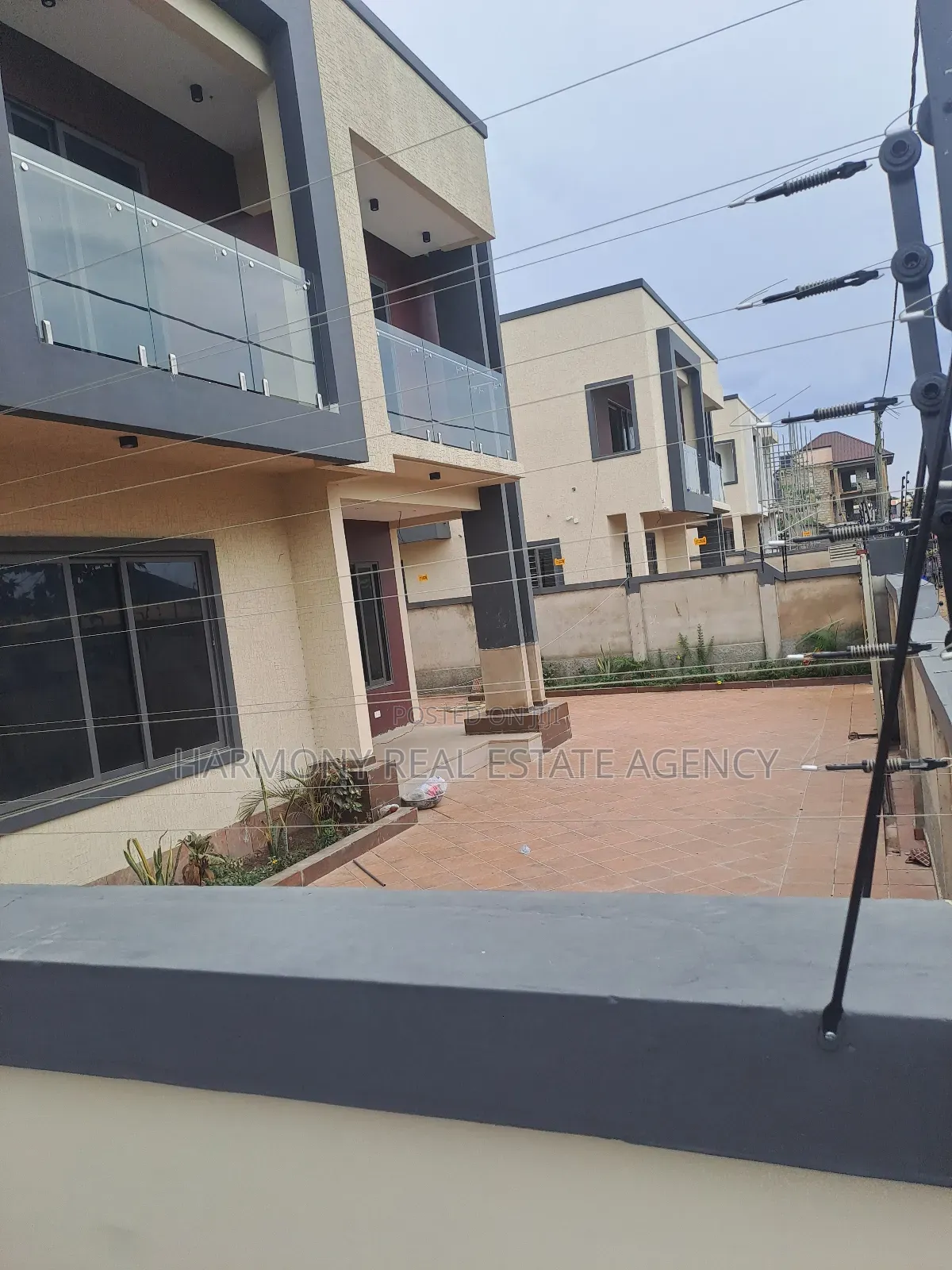 4bdrm House in Kwabenya for sale