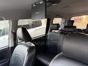 Toyota Voxy 2013 Black