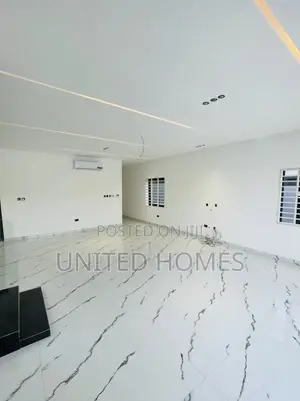 5bdrm House in Oyarifa for sale