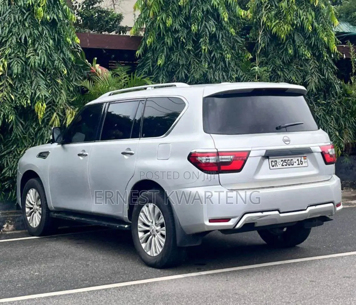 Nissan Patrol 2016 White