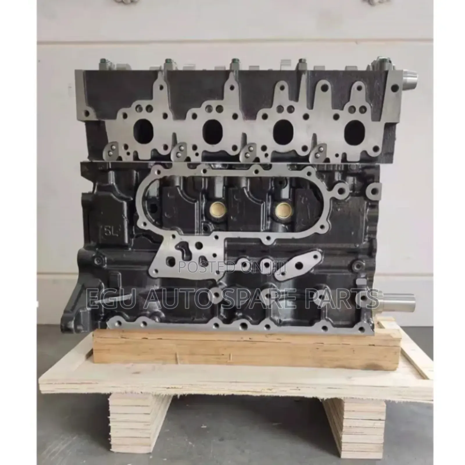Original Hilux,Hiace,Fortuner 5l Half Block Engine Band New Available