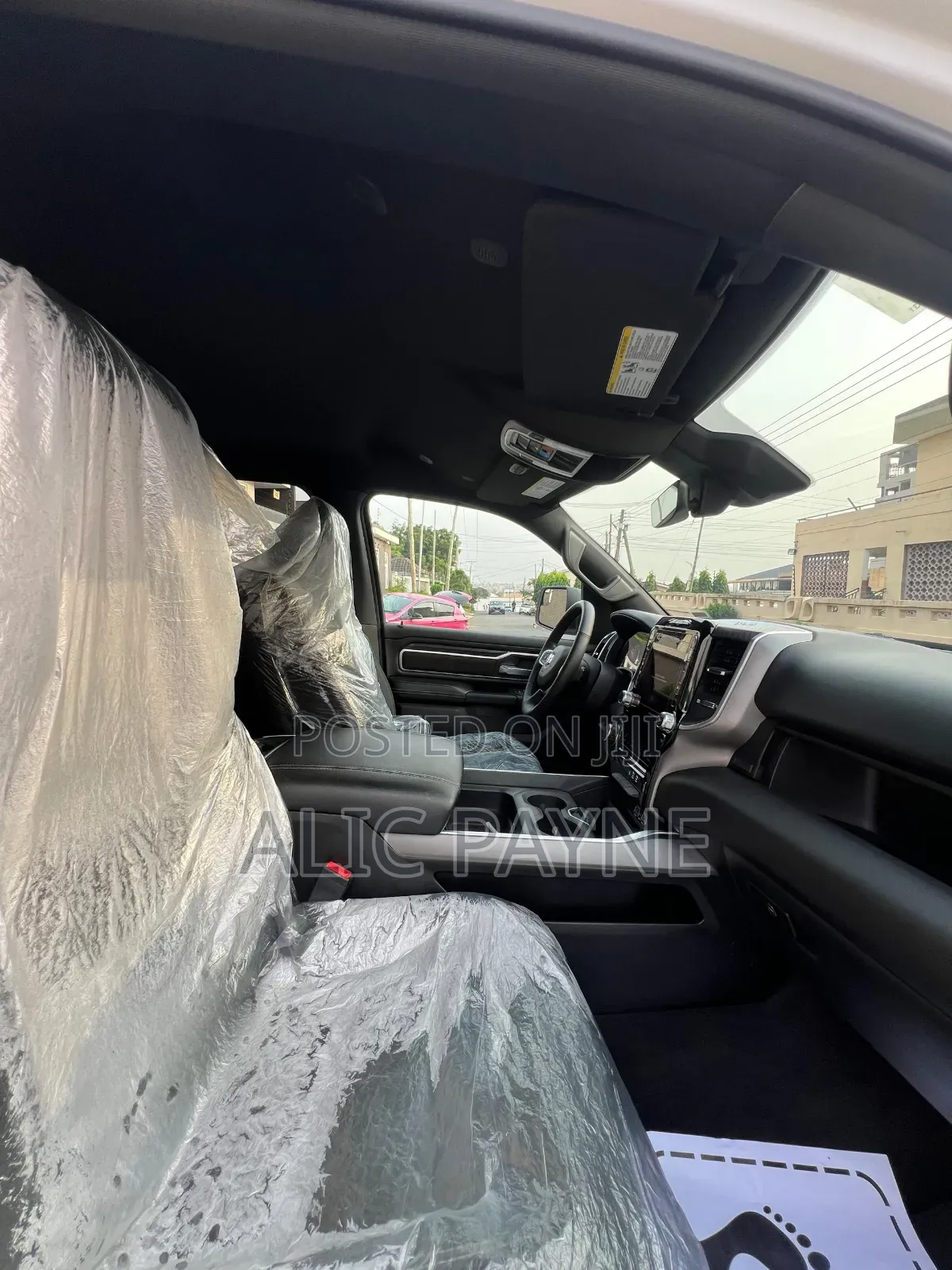 Dodge RAM 2025 White