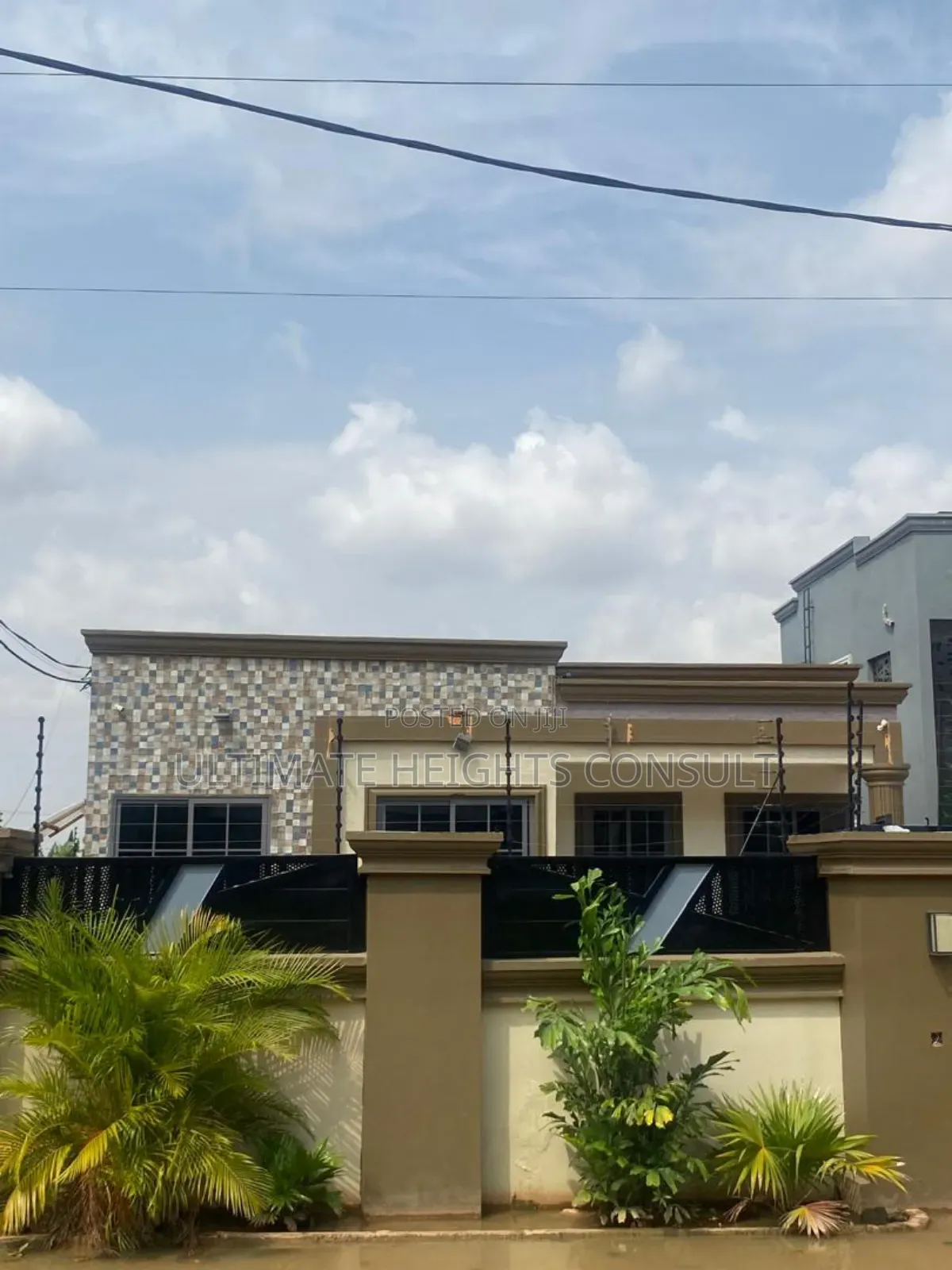 3bdrm House in Ashley Botwe for sale