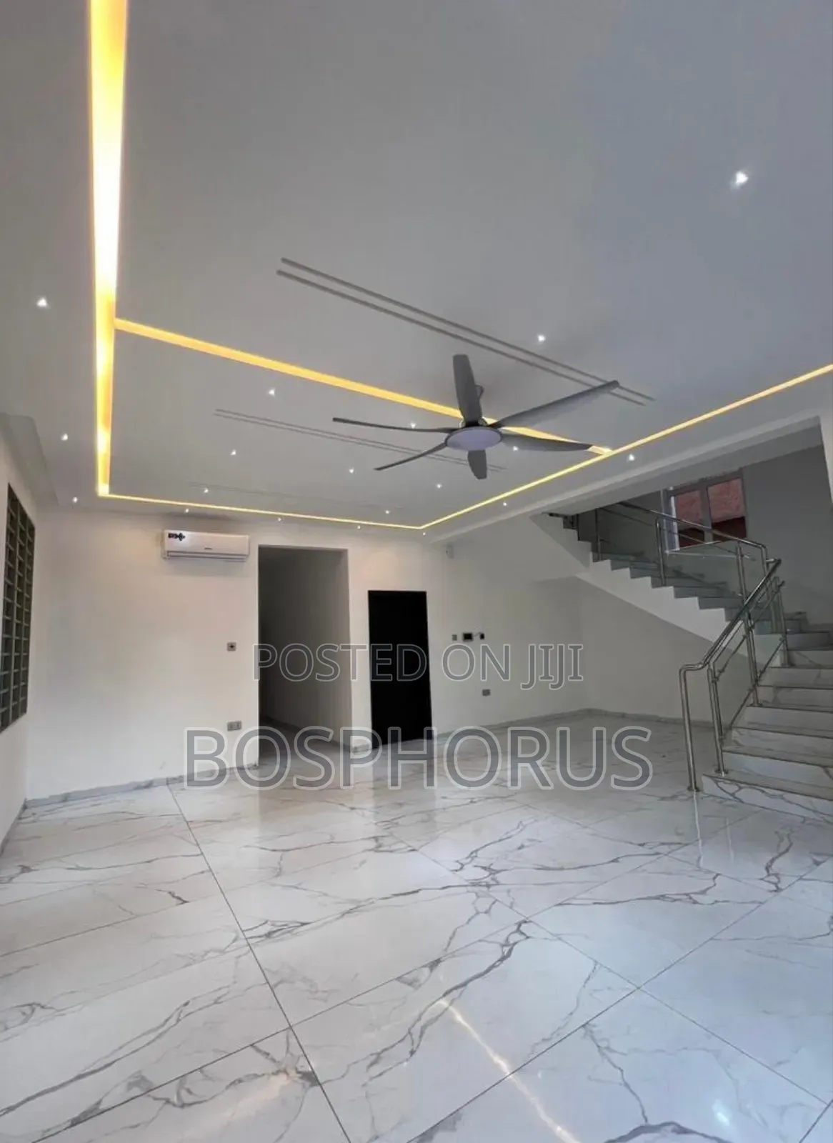 4bdrm House in Lakeside for sale