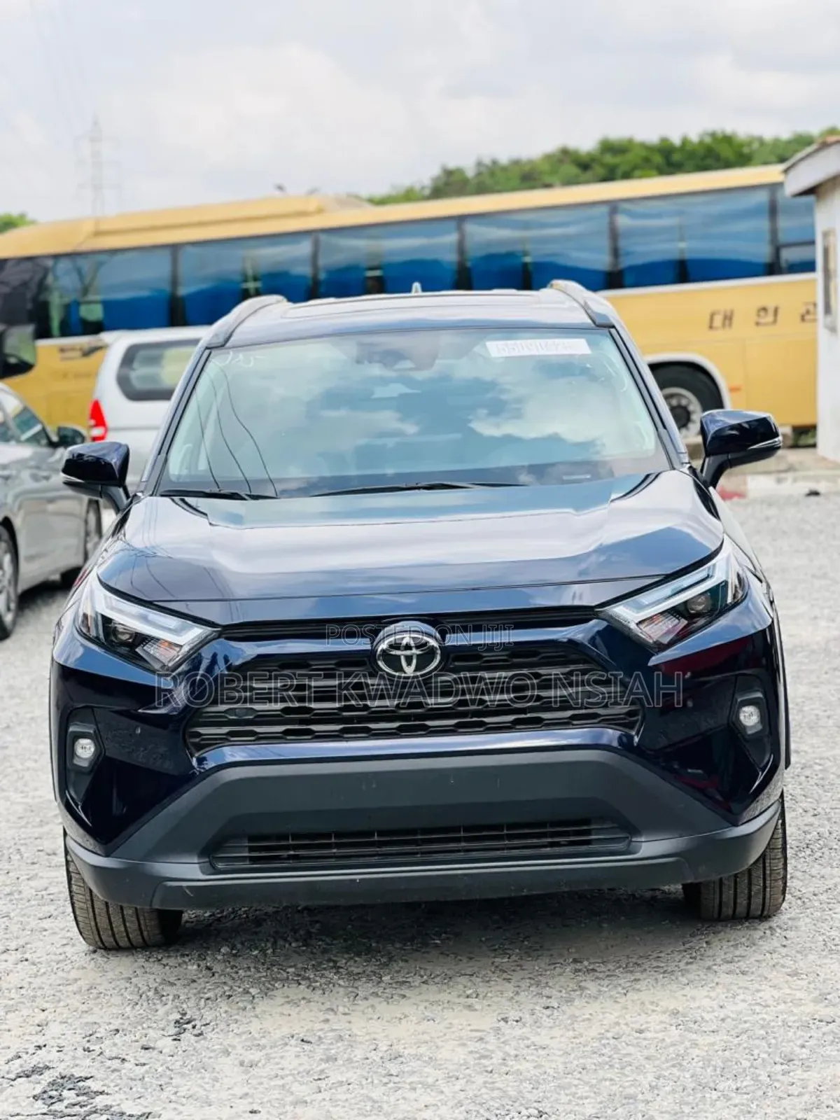 Toyota RAV4 XLE AWD 2023