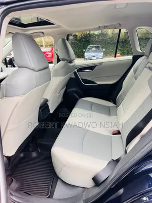 Toyota RAV4 XLE AWD 2023