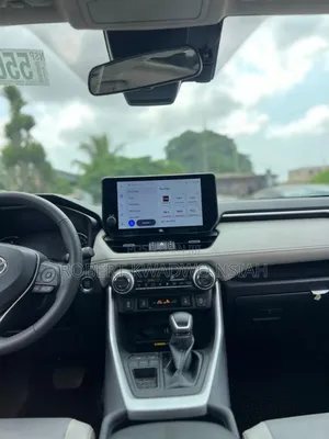 Toyota RAV4 XLE AWD 2023