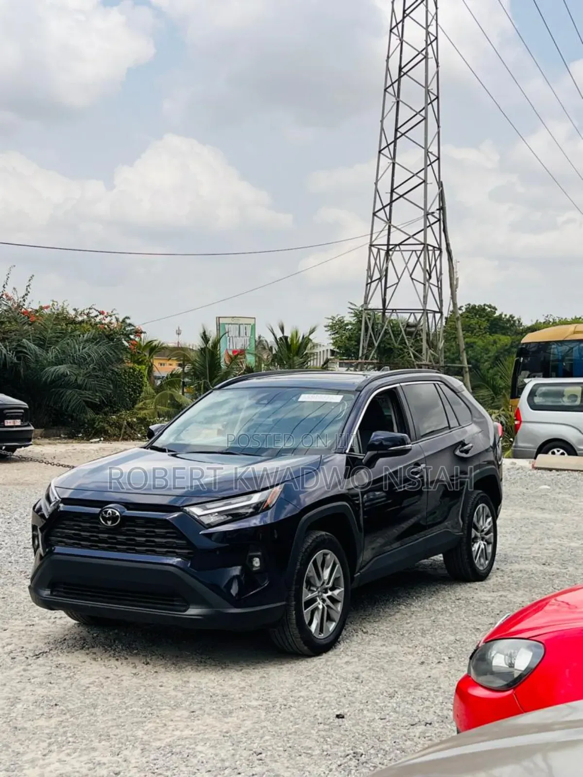 Toyota RAV4 XLE AWD 2023