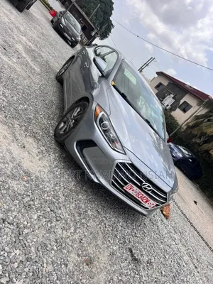 Hyundai Elantra ECO Sedan FWD (1.4L 4cyl 7A) 2017 Gray