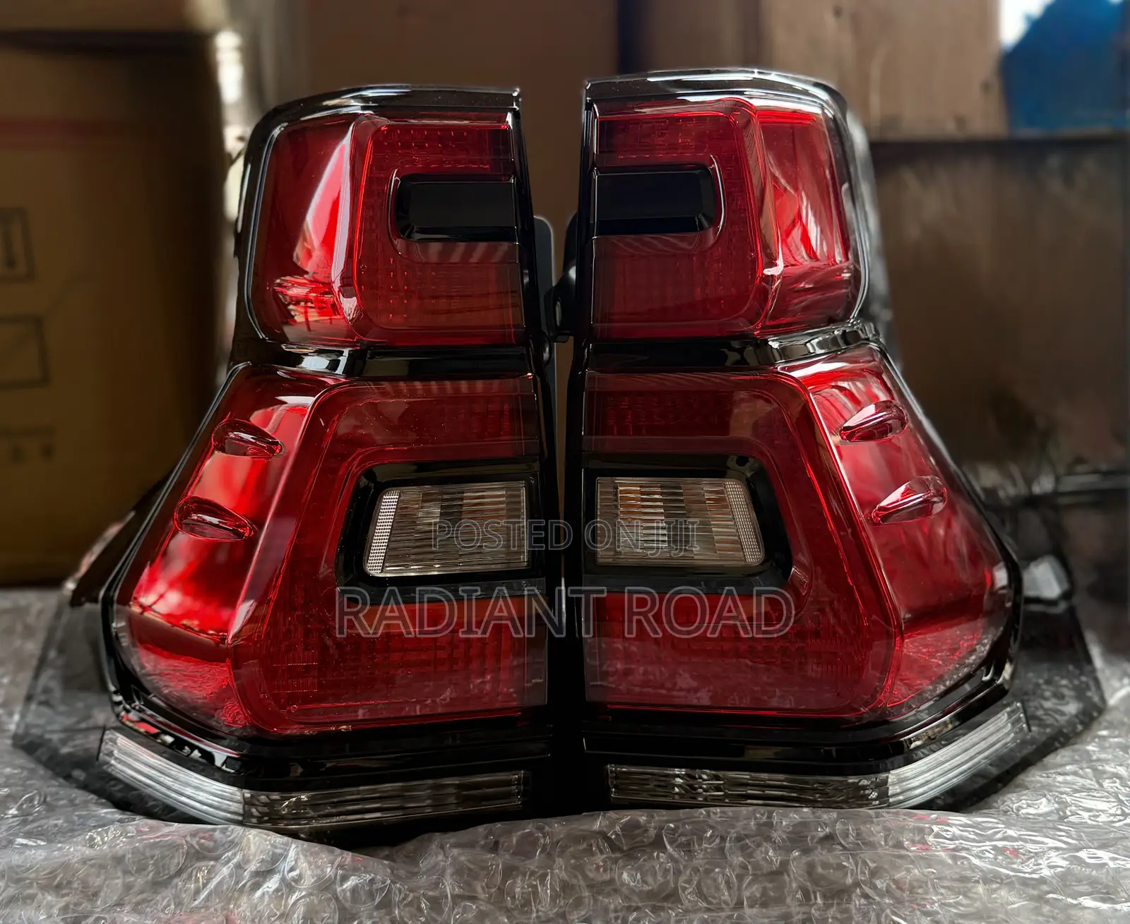 Land Cruiser Prado 2018 Taillights