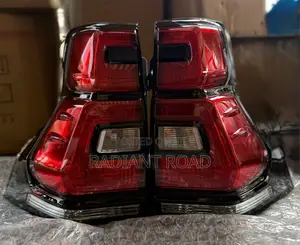 Land Cruiser Prado 2018 Taillights