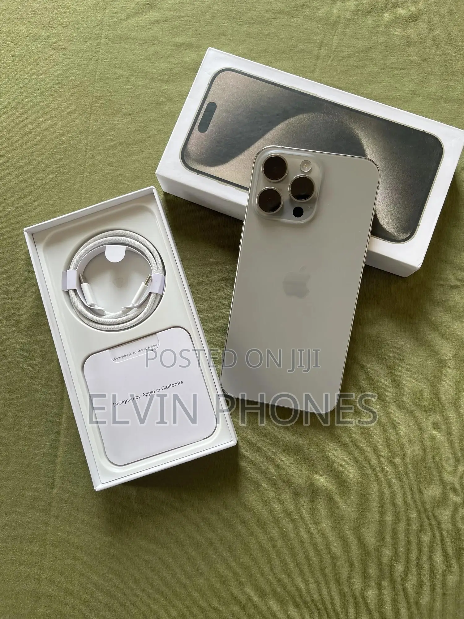 Apple iPhone 15 Pro Max 256 GB Silver