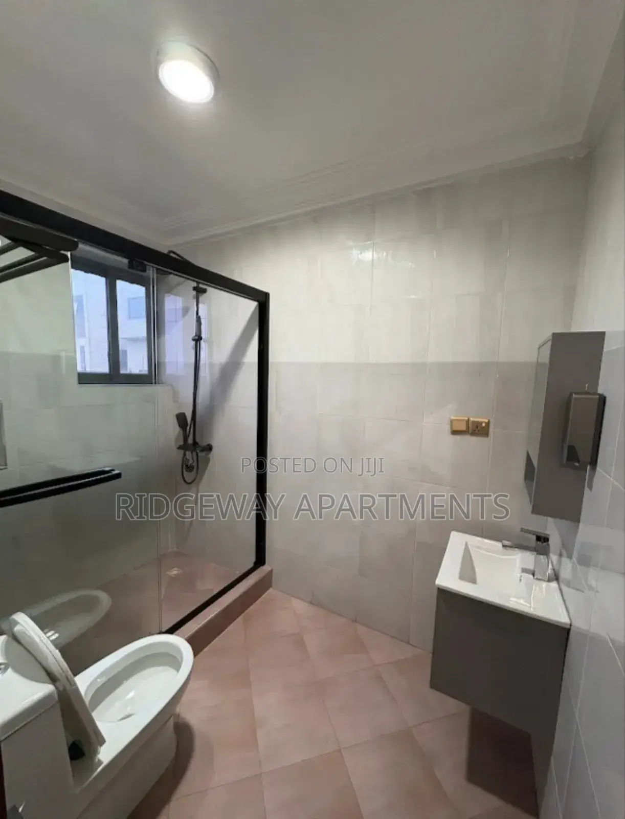 Furnished 2bdrm Apartment in Ridgeway Apartments, Tseaddo for rent