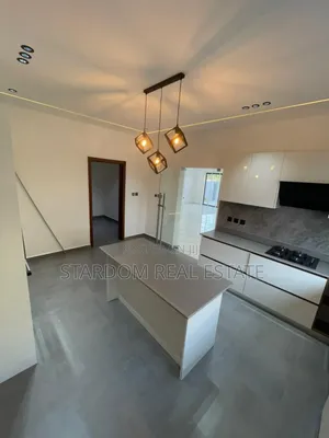 4bdrm Duplex in Ayi Mensah, Oyarifa for sale