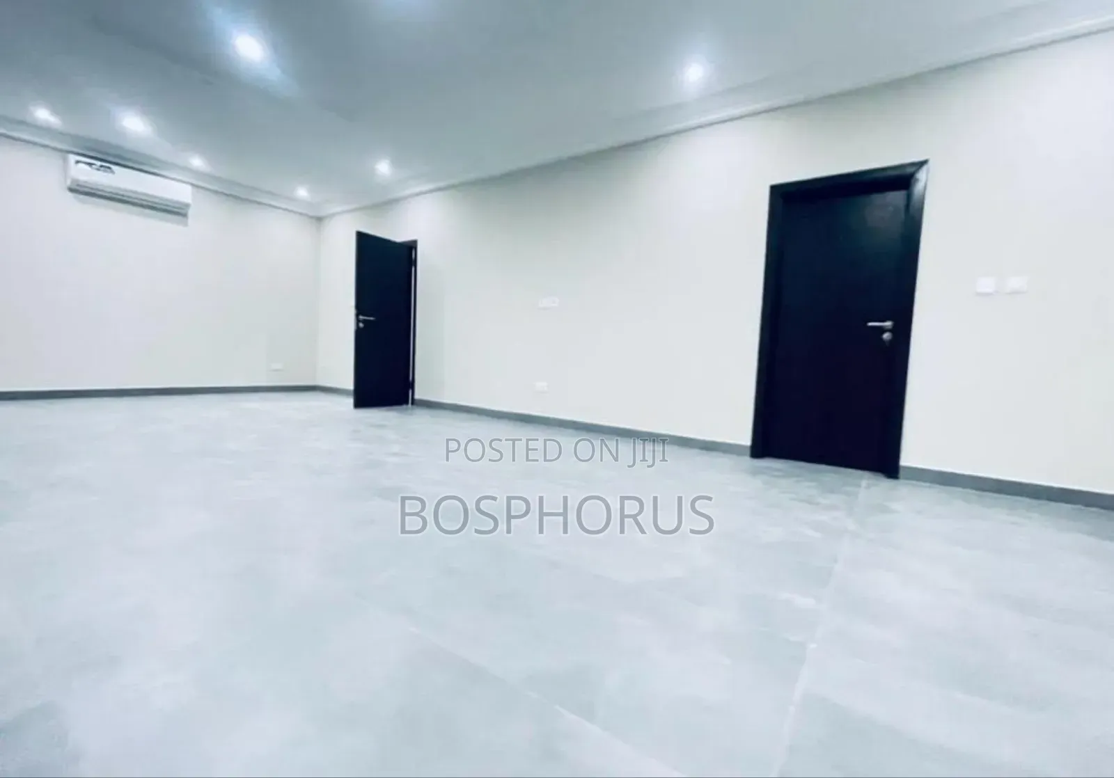 5bdrm House in East Legon for sale
