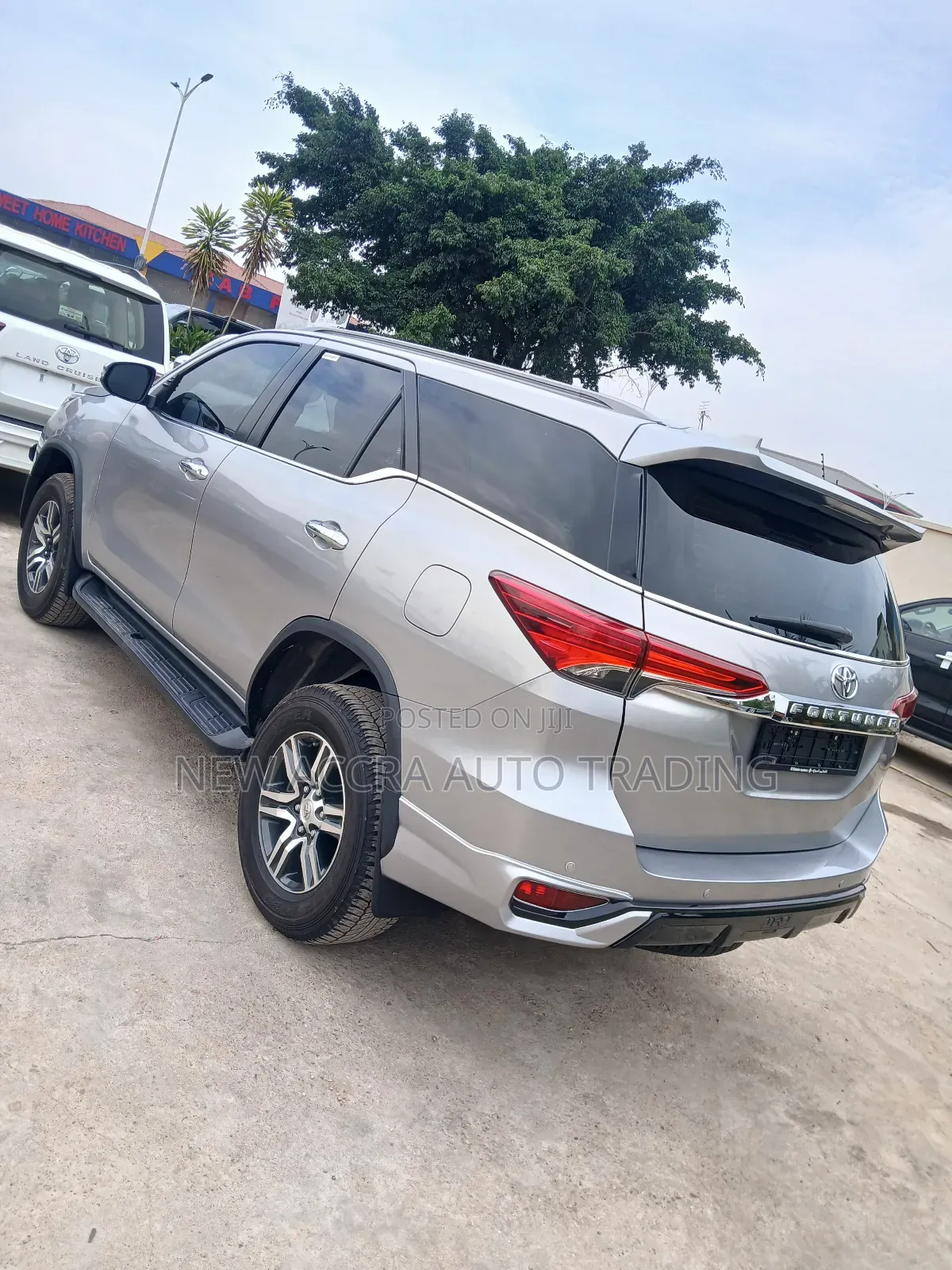 Toyota Fortuner 2.7 AWD 2023 Silver