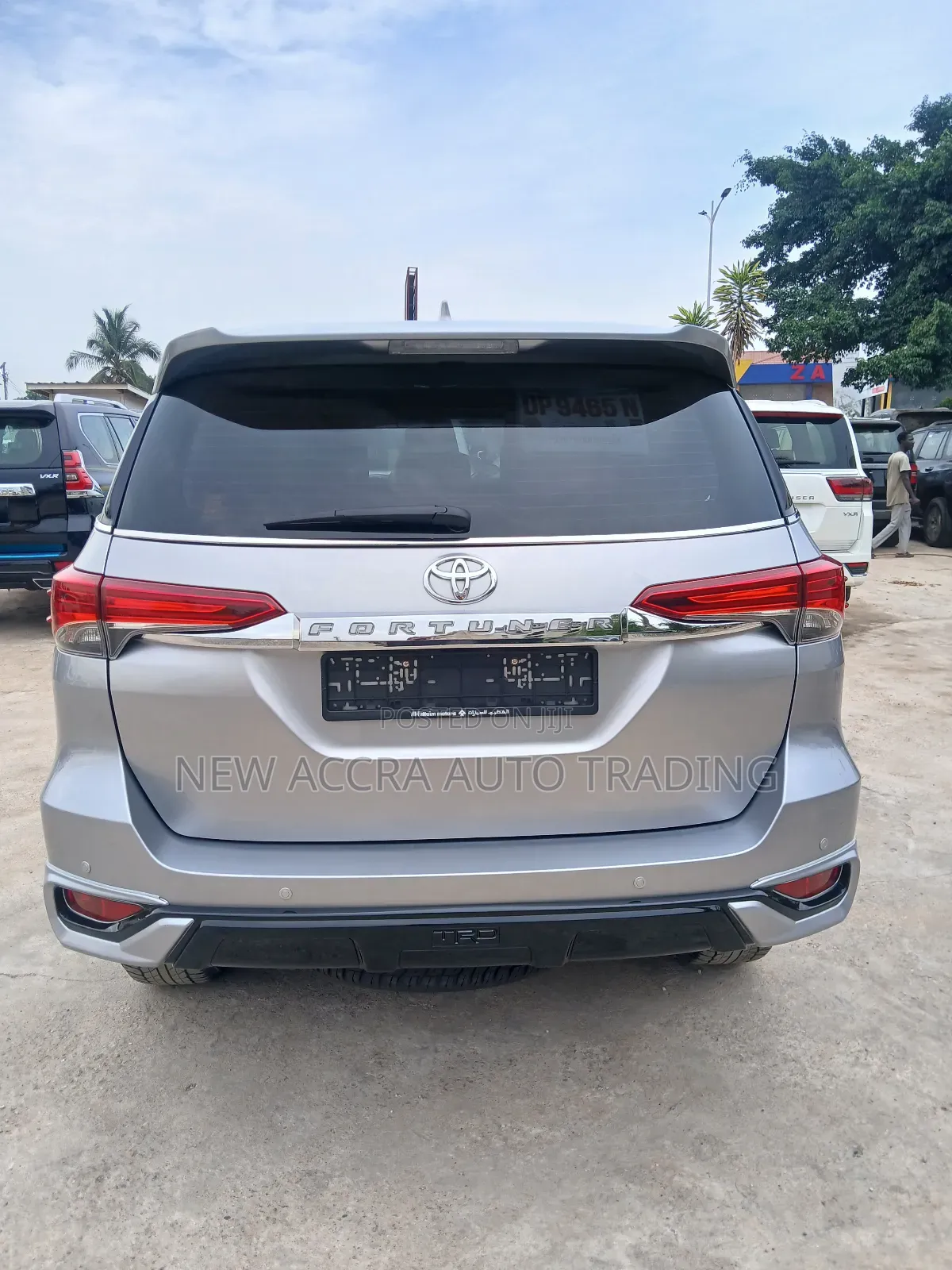 Toyota Fortuner 2.7 AWD 2023 Silver