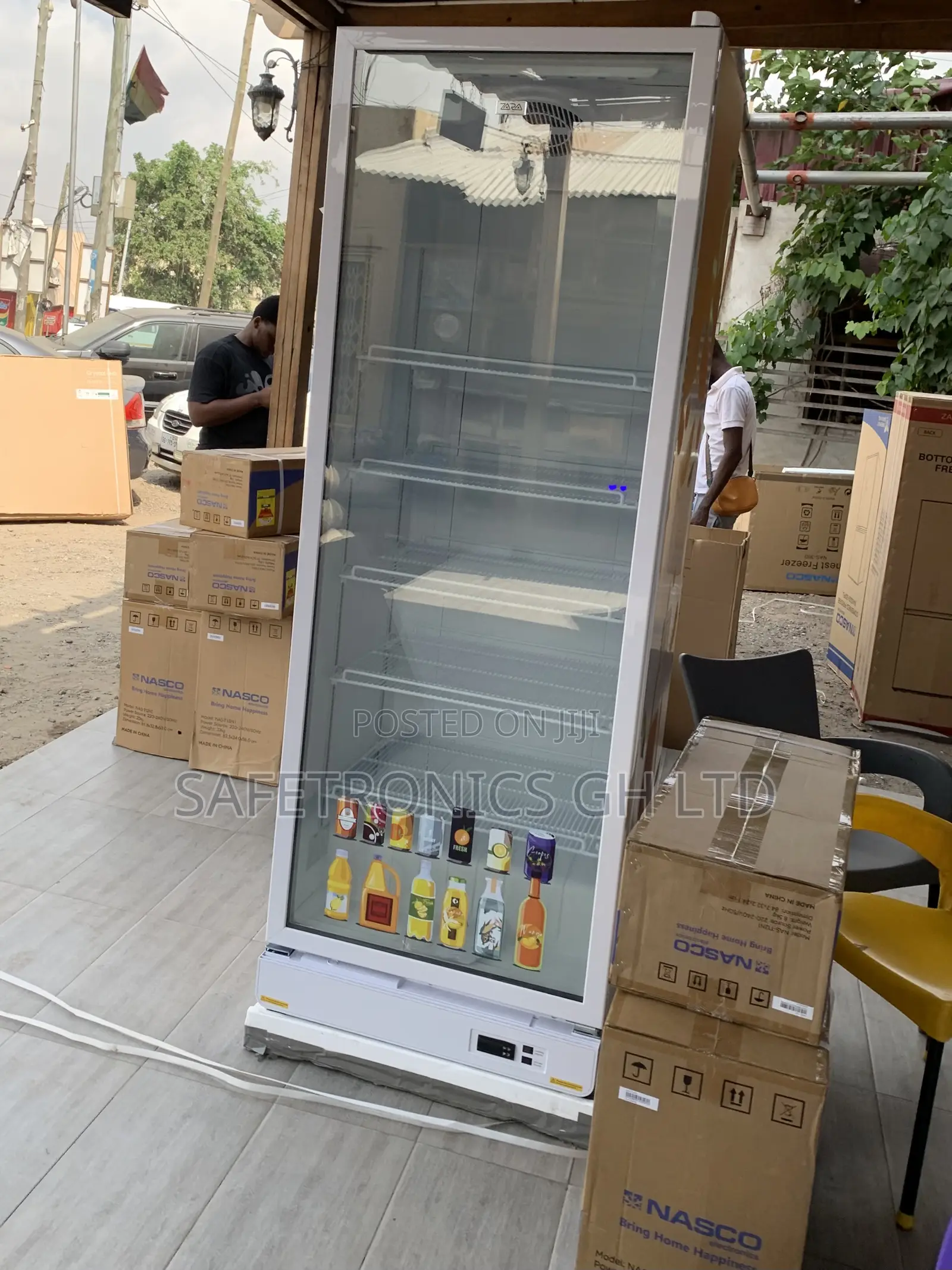 Authentic Singledoor Zara-600 Display Glass 591 Liters Fridge