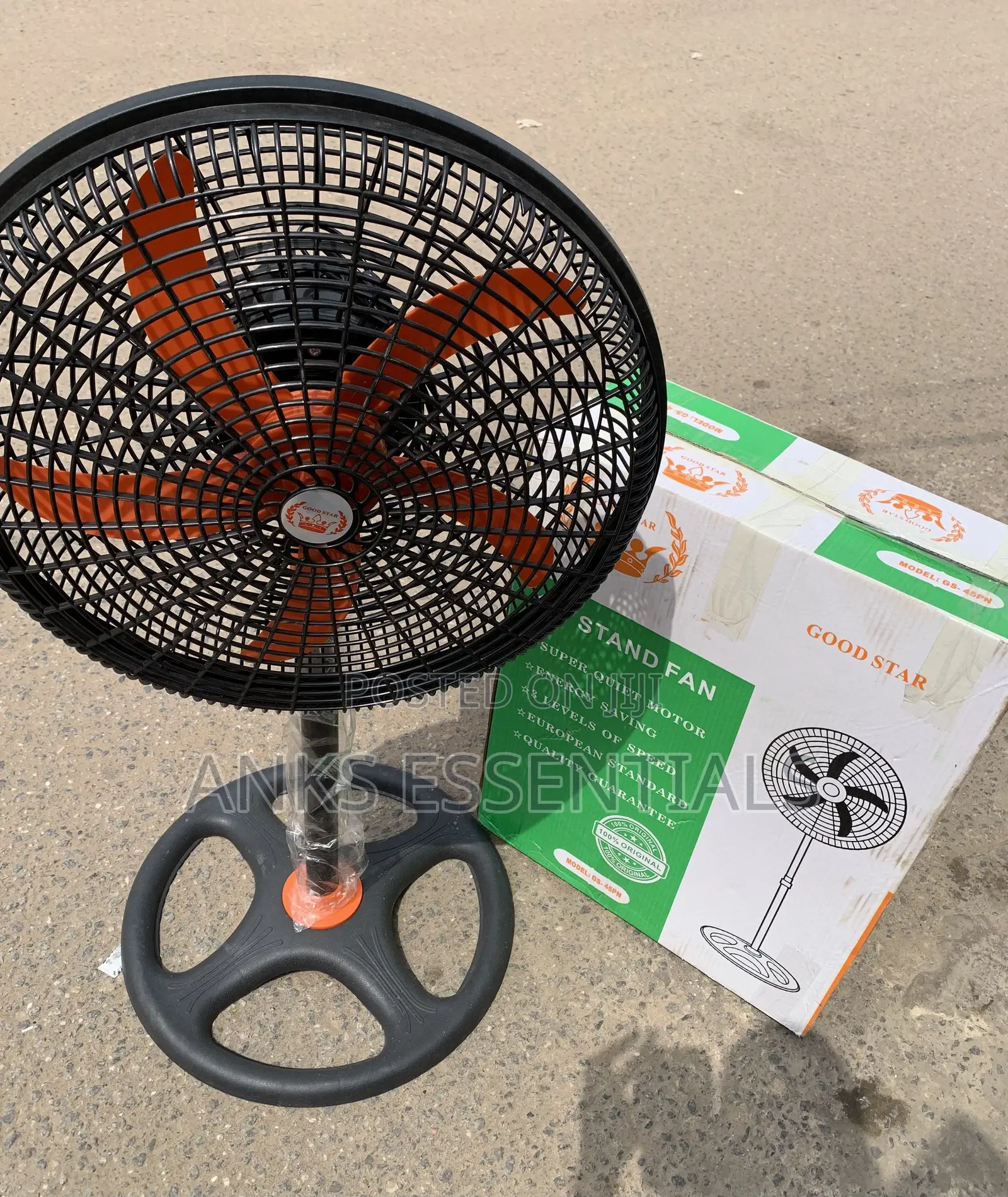 Powerful 18” Standing Fan – 3 Speed Leve
