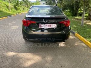 Toyota Corolla SE (1.8L 4cyl 2A) 2019 Black