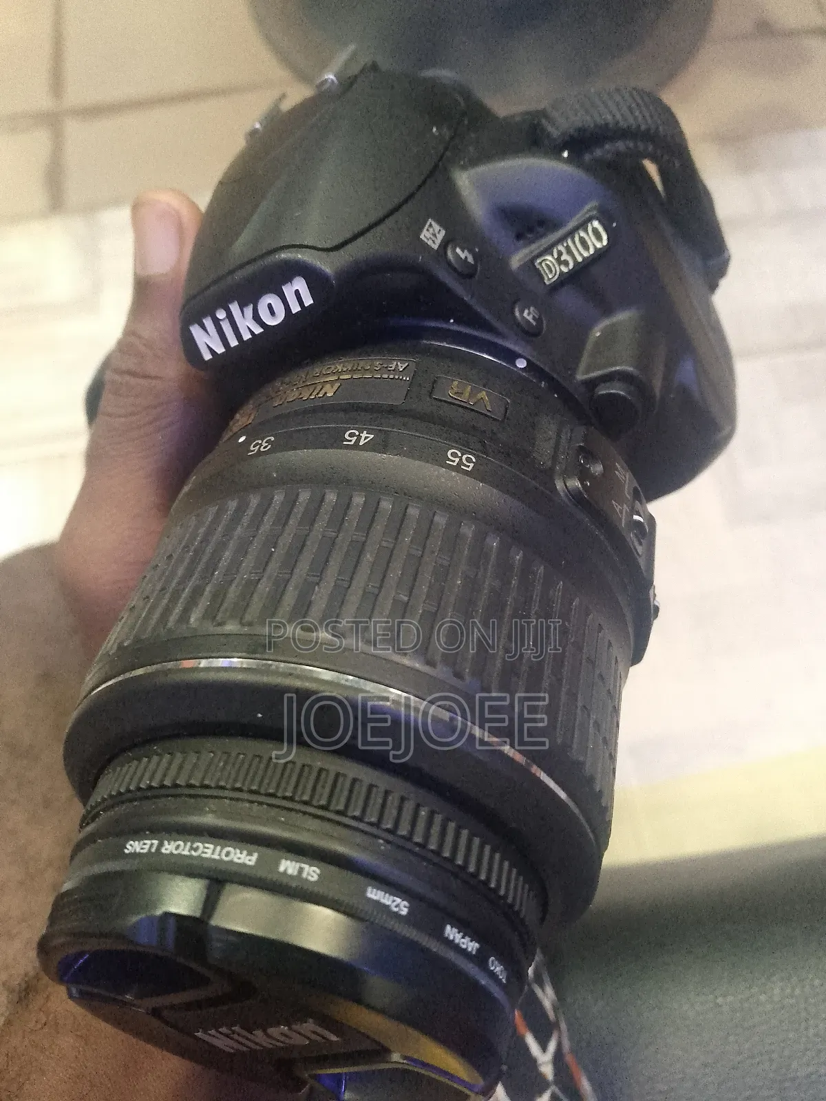 Nikon D3100 and Flash Light