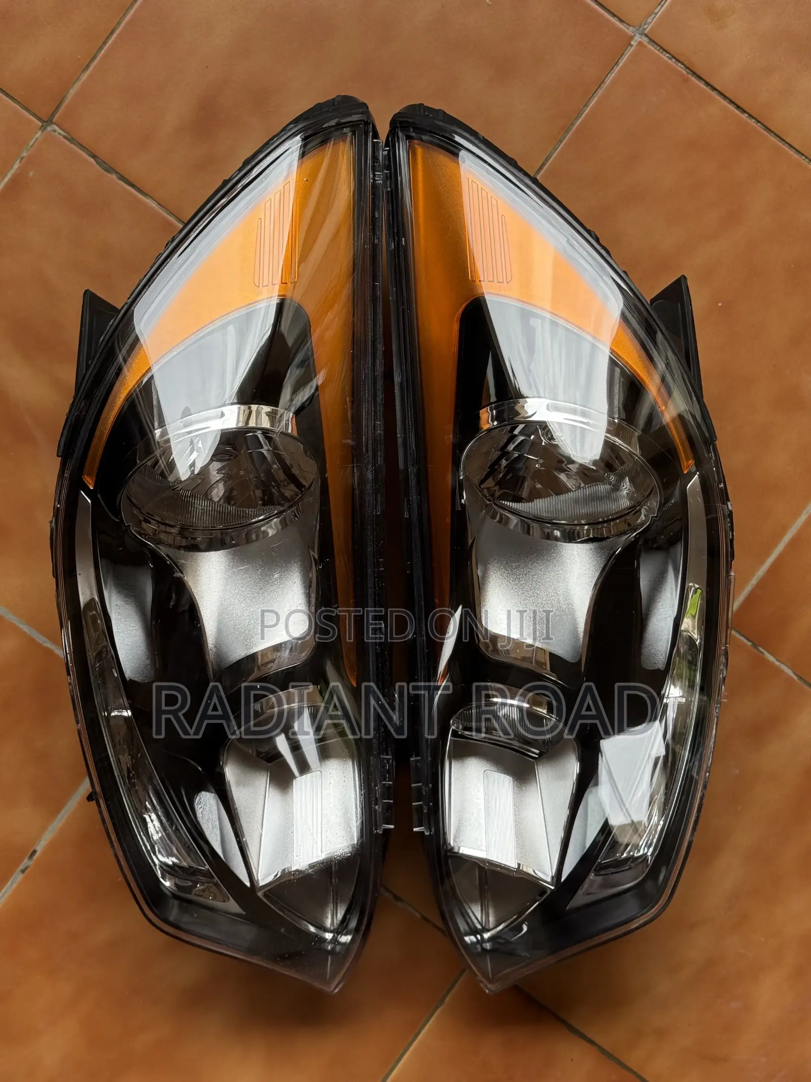 Kia Rio 2014 Lift Back Headlights