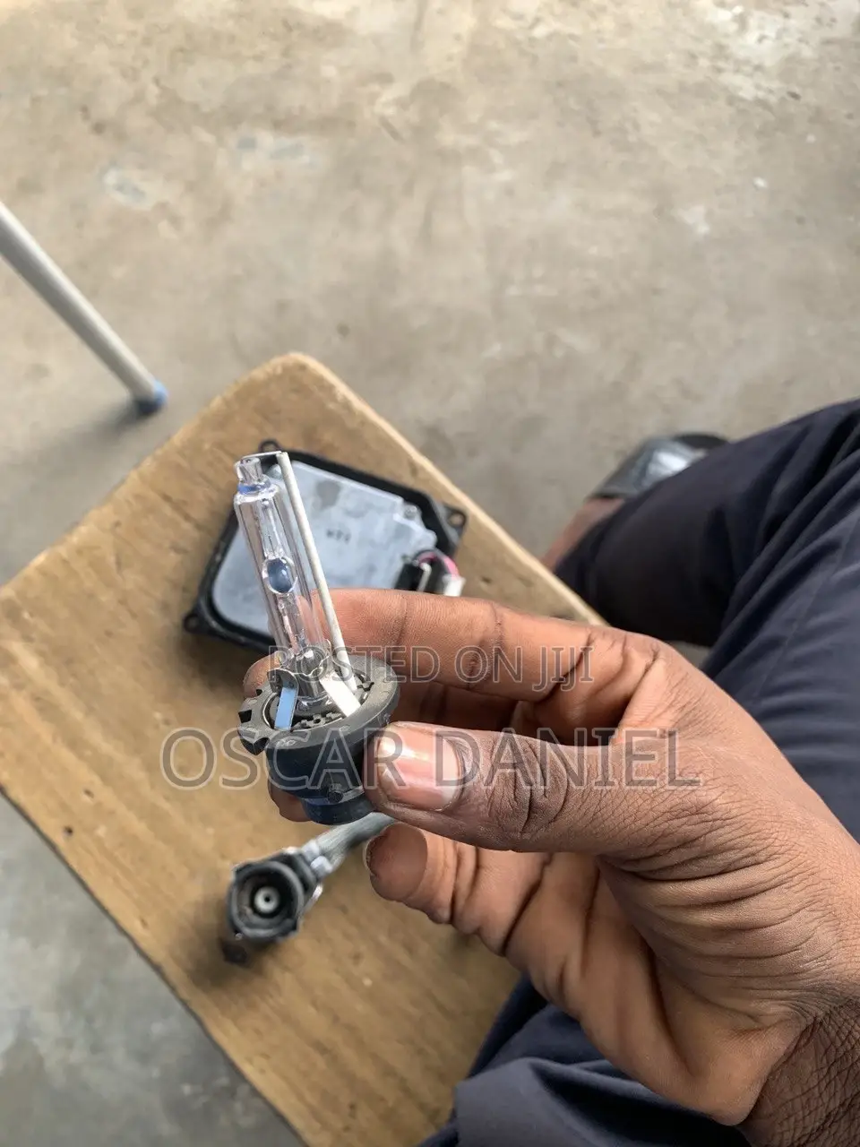 Toyota Vitz Headlight Bulb for Sale